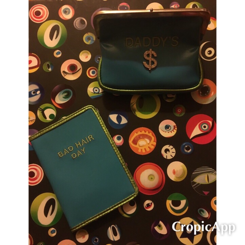 Passport Cover & Purse.